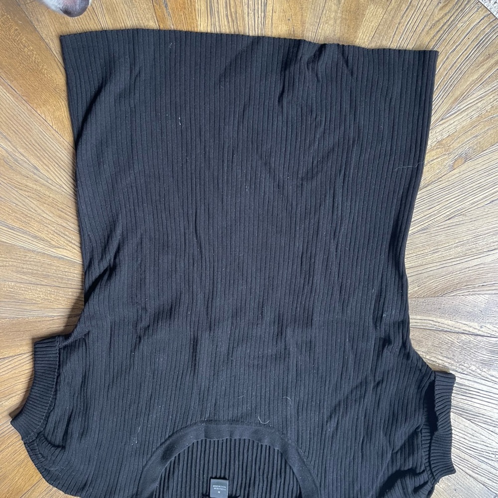 August Silk Black Ribbed Sleeveless Top